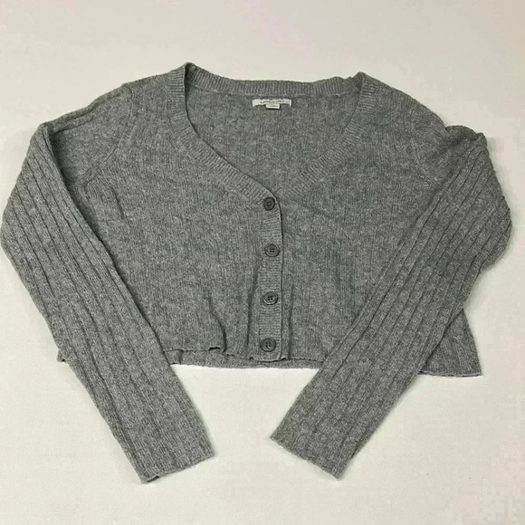 EUC Women’s American Eagle Cropped Sweater - Size S - Picture 1 of 1